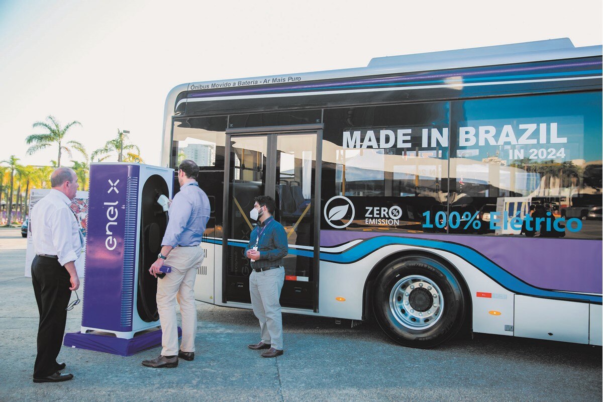 Transporte Público Conectado: Informação em Tempo Real para Otimizar Seu Trajeto - inspiração 1