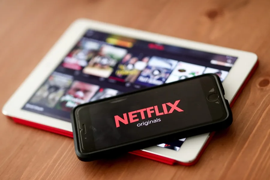 Netflix e AWS: A História da Migração para a Nuvem que Mudou o Jogo