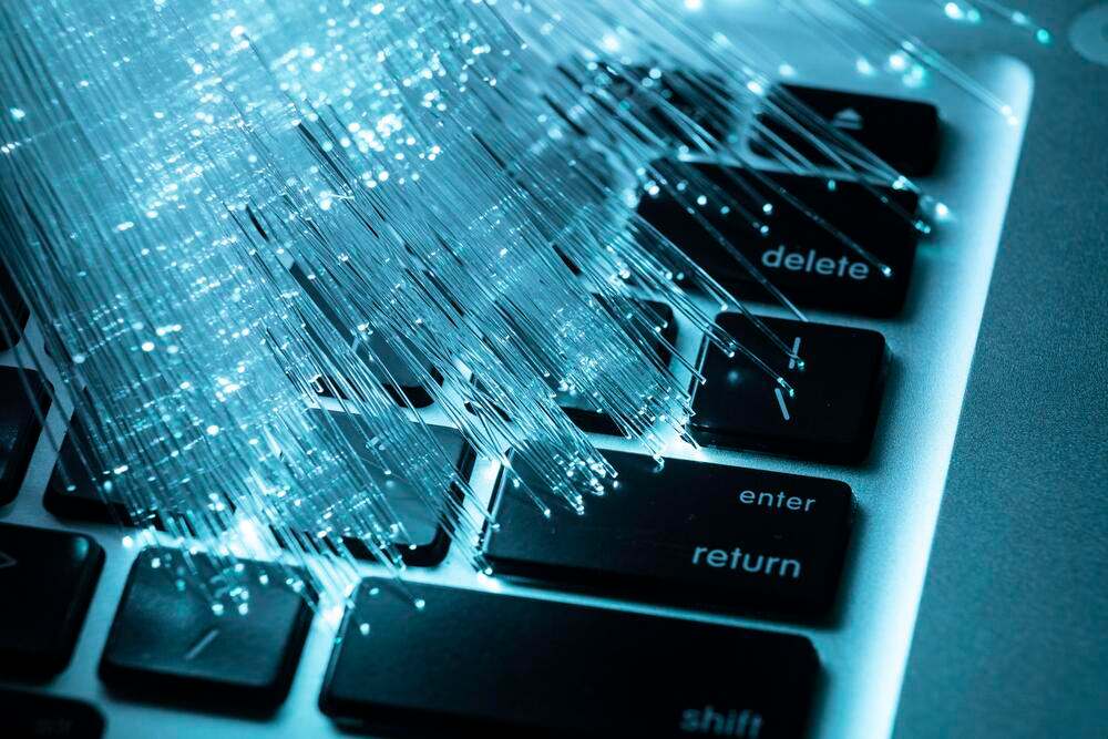 1. Computação Quântica vs. Computação Clássica: As Principais Diferenças
2. Os 3 Pilares da Computação Quântica: Superposição