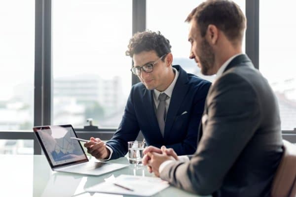 Consultoria de Negócios: Um Investimento Essencial para o Crescimento Sustentável