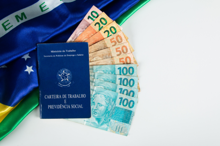 13º Salário: Entenda os Descontos de INSS e IRRF na Segunda Parcela