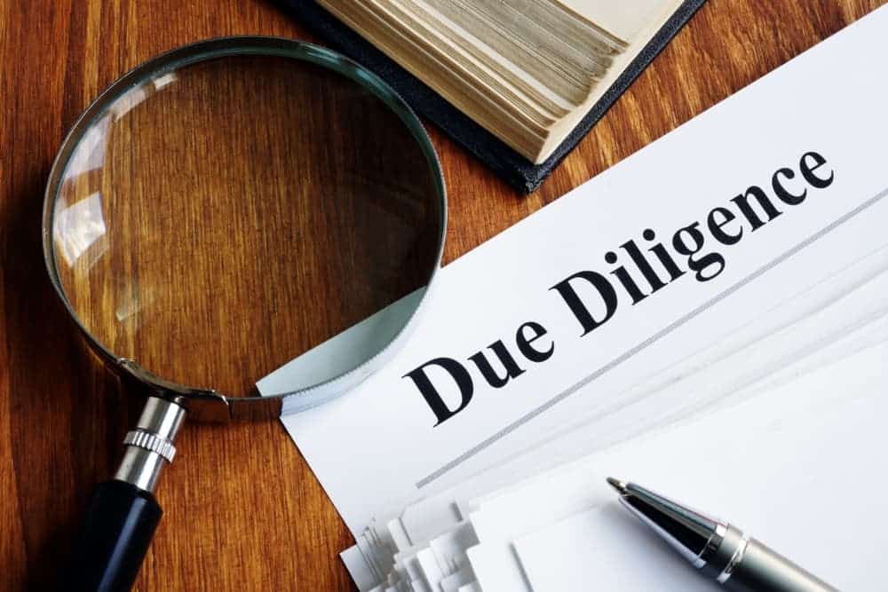 o que é due diligence em m&a