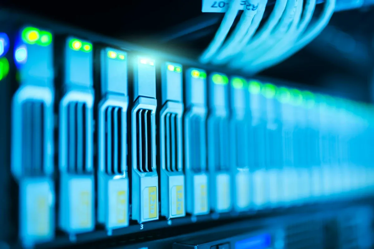 Como a Edge Computing Revoluciona a Indústria 4.0