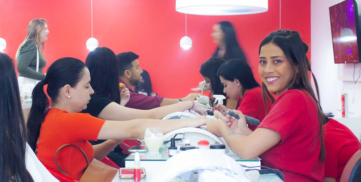 Estratégias de marketing digital para Nail Designers