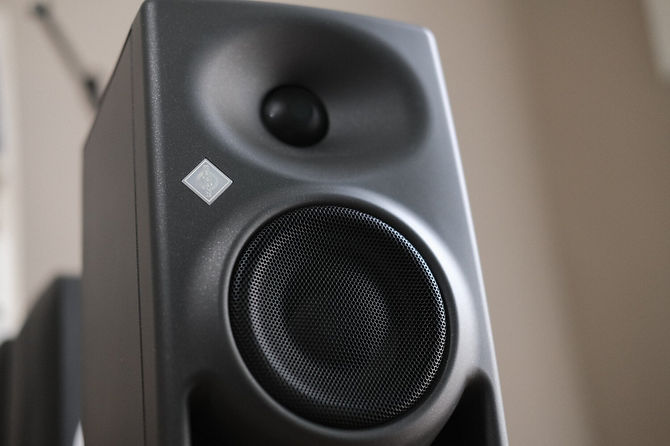 problemas com monitores de referencia sem tratamento acustico