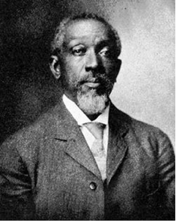 Os Primeiros Cruzeiros: Como Albert Ballin Criou a Indústria do Lazer no Mar