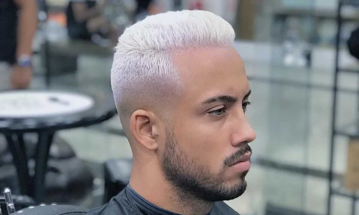 tendência cabelo platinado 2024