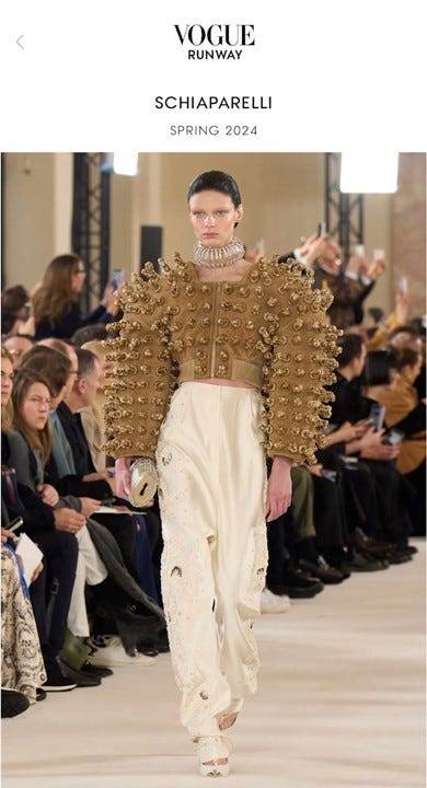 Da Passarela ao Digital: O Impacto do Runway na Indústria da Moda Atual