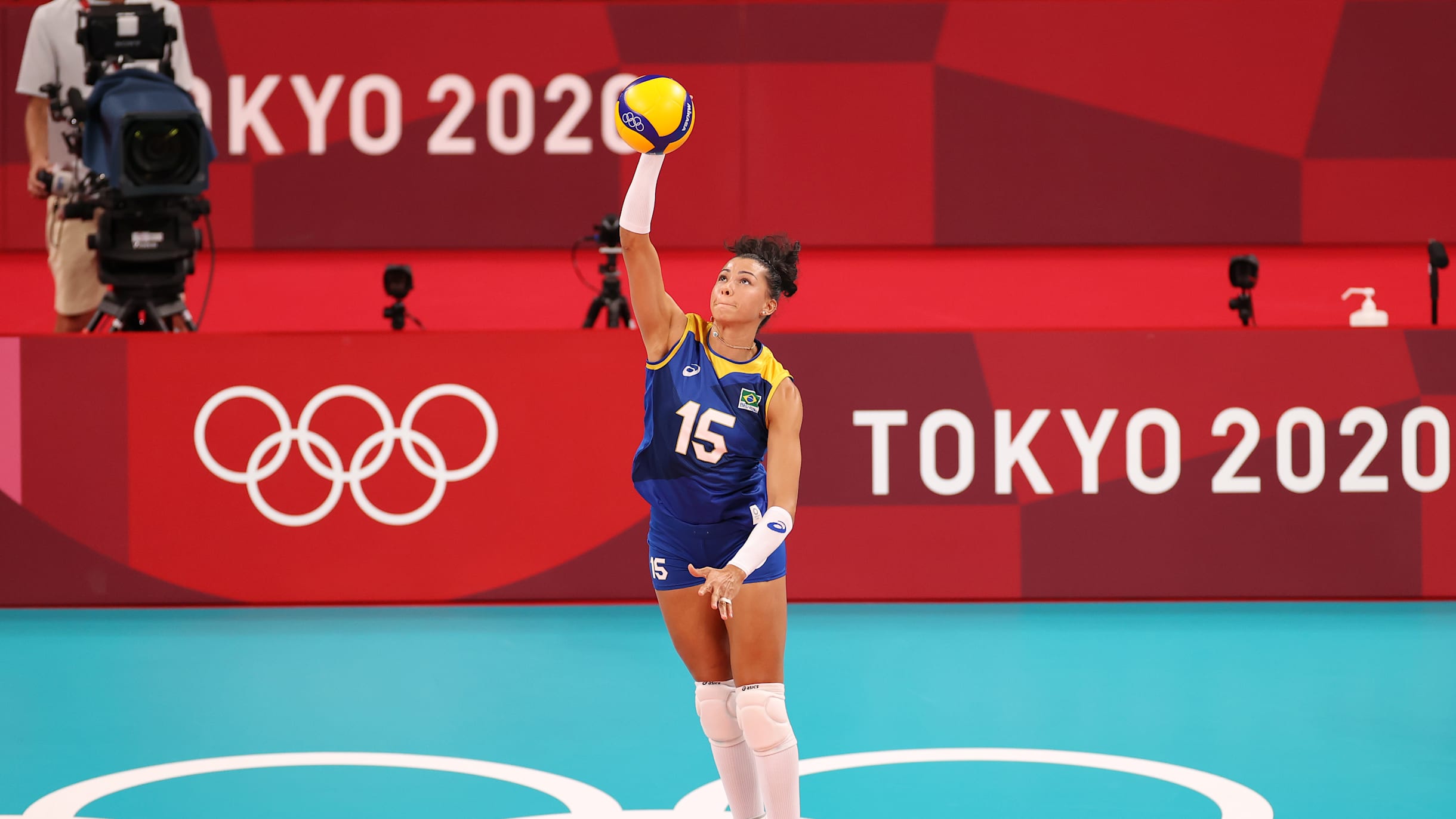 A evolução do saque no vôlei brasileiro