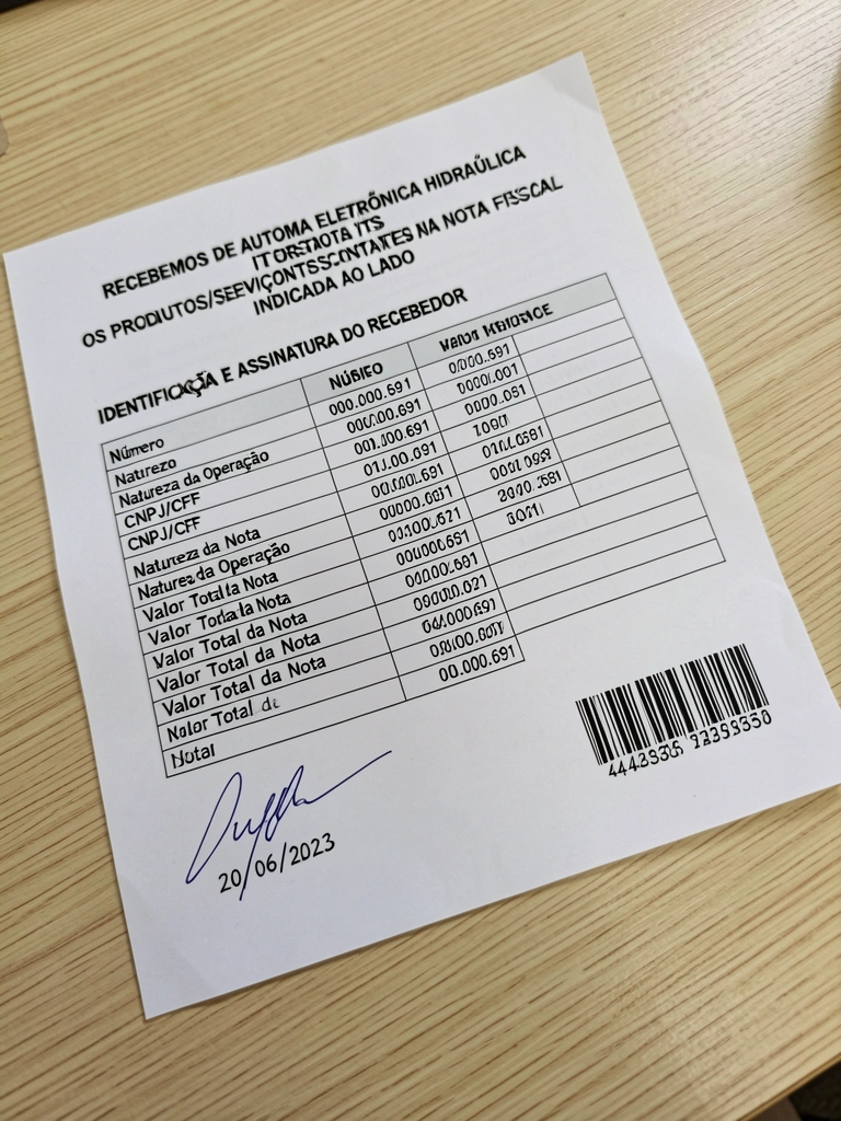 Documento digital de NF-e exibindo chave de acesso de 44 dígitos.
